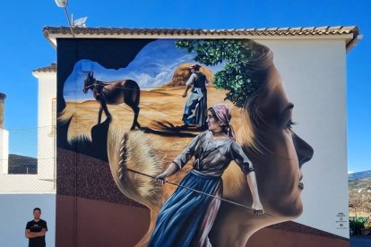 Esta obra, en Fuente Victoria, refleja la trilla.