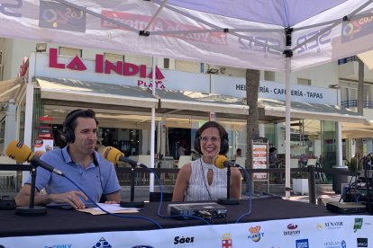 Fran García con Margarita Cobos, edil de Sostenibilidad Ambiental del Ayuntamiento de Almería.