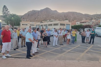 Homenaje en el Puerto.