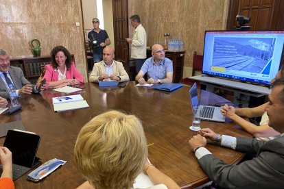 Reunión institucional.