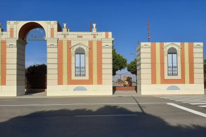 Puerta de entrada al Recinto Ferial.