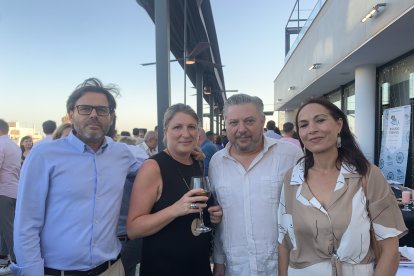 Diego Cruz Mendoza, concejal de Cultura, Salvador Cordero, María del Mar Cruz y Edu Amate.