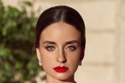 Alba Sánchez ha sido fotografiada por su hermano Antonio en Nueva York en una campaña de bolsos de Pertegaz.