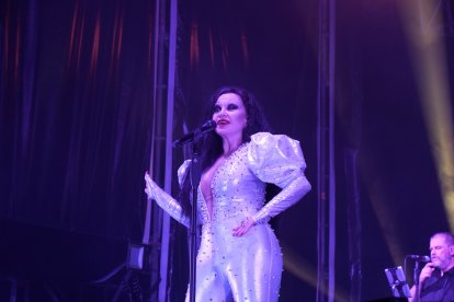 Alaska en concierto el sábado 6 de agosto.