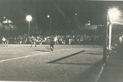 Los partidos se jugaron todos por la noche.