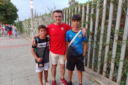 Cumpliendo el sueño de ver al Almería en Primera, ante el rey de Europa.