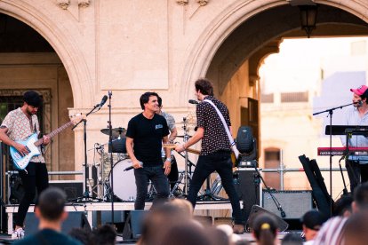 Diversión y música en el Cooltural Fest.