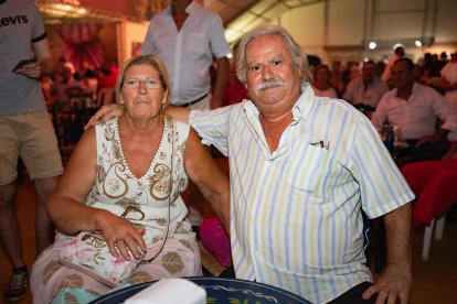 Herminio y María encantados y acompañados en la Feria.