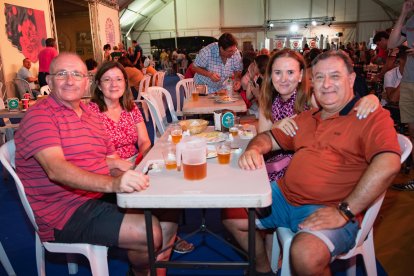 Carmen, María, Lola, Juan y Paco estuvieron \'agustísimo\'.