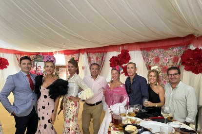 José Luis Martínez-Amo, Rocío Tortosa, Susana Contreras, Felix García, María Ángeles González, Javier de Torres, Elisa Gómez y Enrique Vargas.