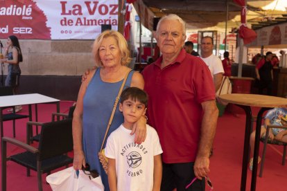 Mari Carmen González, Carlos Sierro y Javier Calvera.