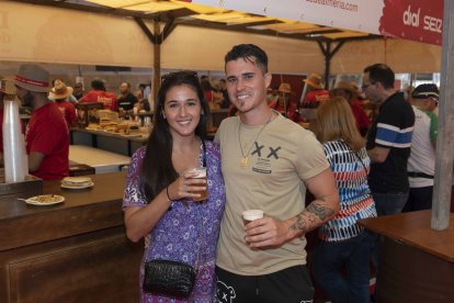 Dolores Jiménez y Óscar Arias, una pareja natural de La Solana, en Ciudad Real.