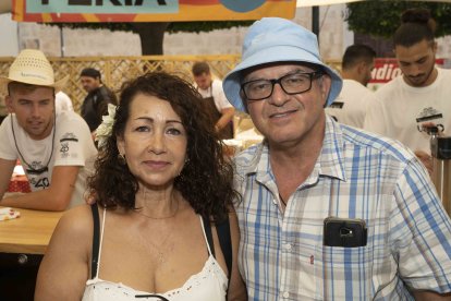 María Esperanza Robayo y Antonio Sánchez, disfrutando en \'La Marimorena\'.