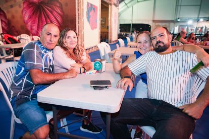 Luis, Cristina, Antonio y Ligita estuvieron muy agusto.
