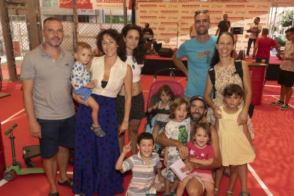 La mejor foto infantil es la de Miguel, Zaida, María del Mar, Elba, Raúl, Irene, Raúl, Bruno, Jairo, Luara y Jara que irán a Oasys Minihollywood