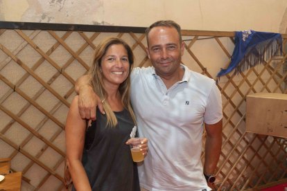 Desde Santander se han venido Irene y Juanjo a pasar la Feria