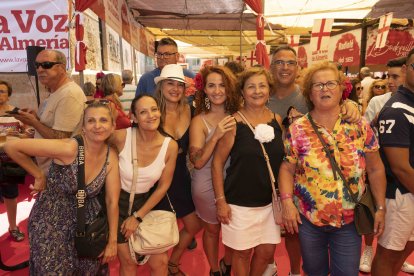 La familia Morales se ha reunido en este primer sábado de la Feria del Mediodía