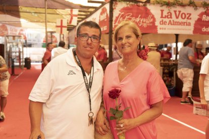 Javier y Rosa, de Aguadulce, disfrutando de la Feria del Mediodía.
