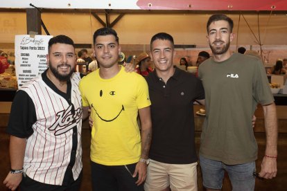 Manu, Eric, Joaquín y Juanpe pusieron su mejor sonrisa para nosotros