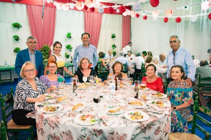 Francisco Balcazar Linares, Rosa María García Saiz, María José Andrés, Lourdes Robles, María Rosa Fernández, María del Carmen Zapata, Maria Ángel Romacho, Paco Zapata, Ana Navarro Zapata, José Navarro