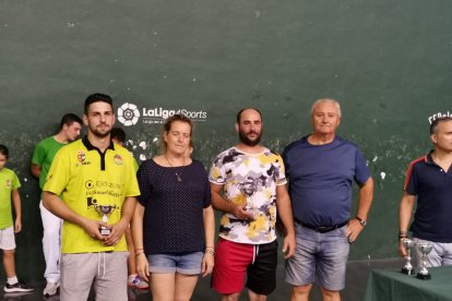 La pelota siempre está presente en la Feria.