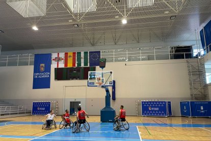 Las mejores canastas en el Moisés Ruiz.