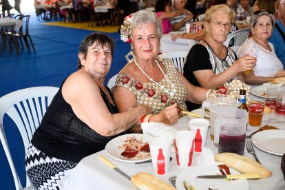Las hermanas María José y María Ángeles Jiménez disfrutaron de la tarde.