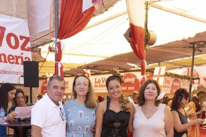 Manuel Sánchez, Antonia Sánchez Villanueva, Mercedes Moreno y Mercedes