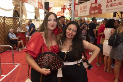Encarni Díaz y Cristina Berenguel.