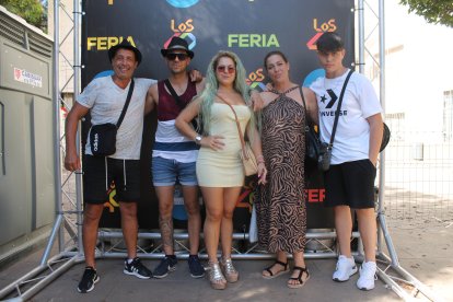 Antonio López, Antonio López, Jonathan López, María García y Mari Loli García, en \'La Marimorena\' en familia.