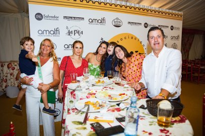 José Manuel Martínez, Clara Santos, María Santos, Mariluz Hernández y Clara Martínez