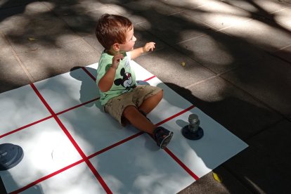 Adrián se apropió de un tablero del 3 en rayas.