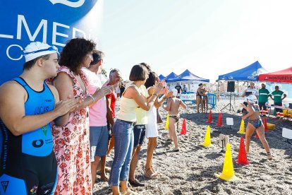 Aplaudiendo a los campeones.