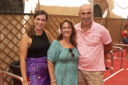 Lidia, Montse y Manolo.