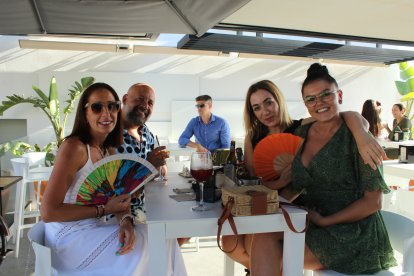 Tomás Artes, Marta Morillo, Laura Vele y Verónica Maldonado.