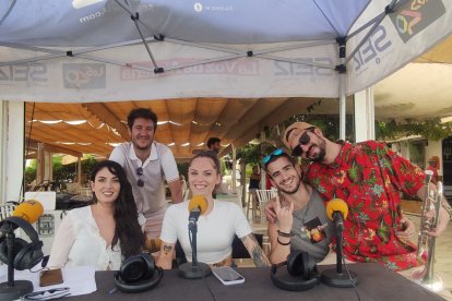 Aisha Wilkinson, Miguel Company y David Galera despiden el programa a ritmo de jazz.