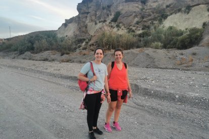 Jóvenes y mayores, no hay edad para peregrinar por la Virgen.