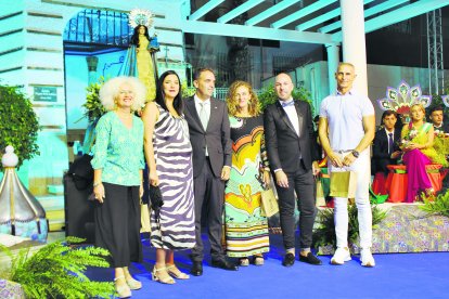 El jurado para la coronación de reinas estuvo compuesto por Belén, Rosa, Rodrigo, Yésica y Jesús.