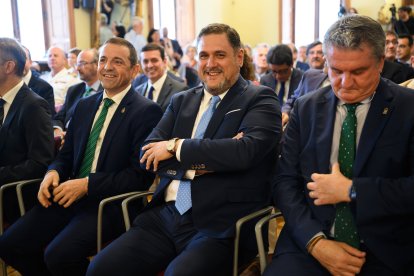 Belmonte Mena, a la derecha, repite en Salud.