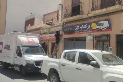 Trabajo incansable de los operarios.