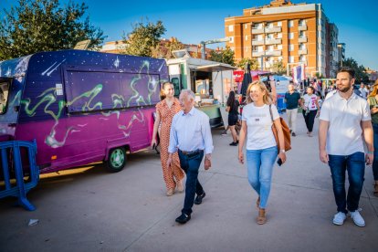 El alcalde y concejales visitaron la actividad.