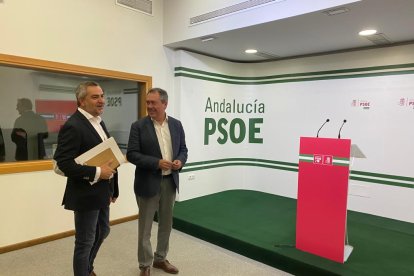 Lorenzo y Espadas, antes de la rueda de prensa.
