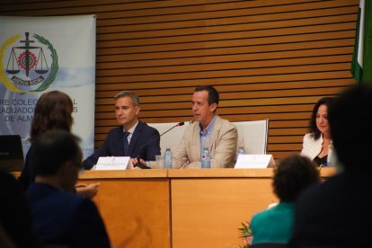 Amós García, José María Martín y María del Mar Ayala