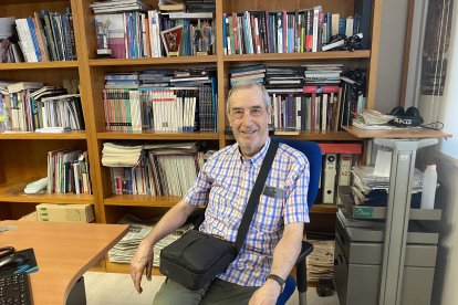 Miles de páginas hay en la hemeroteca de La Voz con la firma de Ambrosio Sánchez.