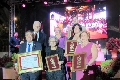 Aurelio Gallardo, Antonia Baraza, Gonzalo Moya y Pedro Antonio Gerez han sido los distinguidos este año por el Ayuntamiento.