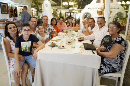 Familia Peregrin Martín en la Feria de Vera 2022.