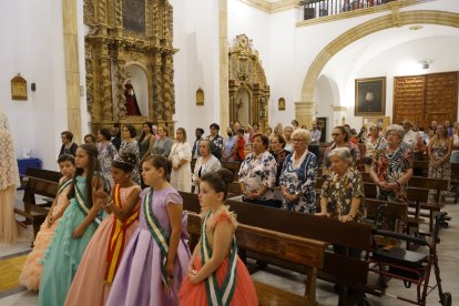 El domingo a las 12 del medio día Vera acudía a la Santa Misa en la iglesia parroquial de nuestra Señora de la Encarnación.