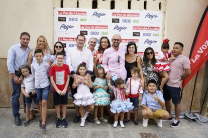 Entre amigos la feria se vive por todo lo alto.