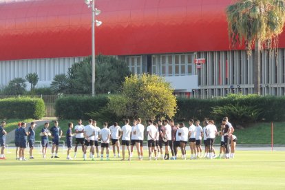 La charla de Rubi en el campo Anexo.