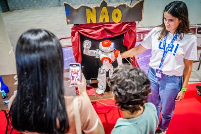 Se han dando cita en Aguadulce los amantes de los videojuegos, e-sports, música y tecnología.